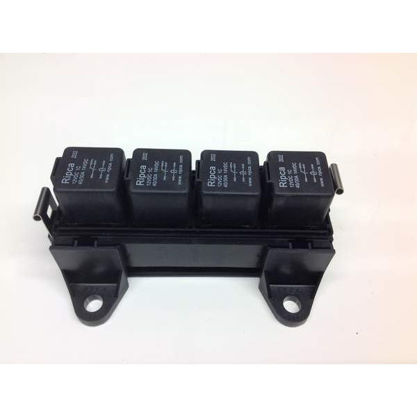 Relay Box for 4 Automotive relays + 4 x 12V 40/30amp 5pin change over Relays
